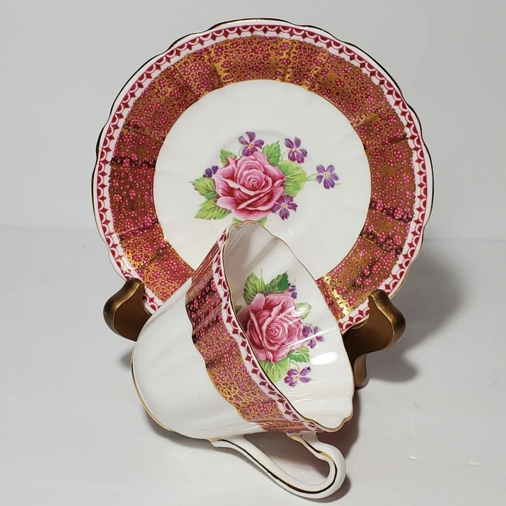 Unique Vintage vintage gladstone